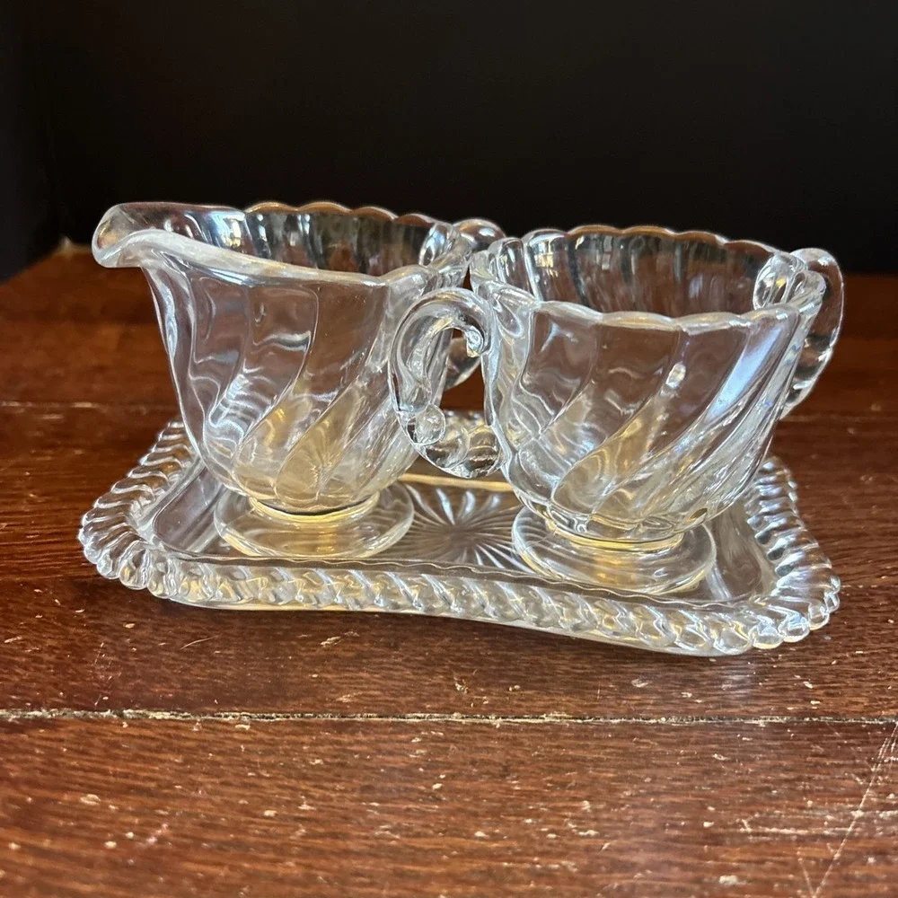 Vintage Fostoria 'Colony' Clear‎ Cream And Sugar Set With Tray